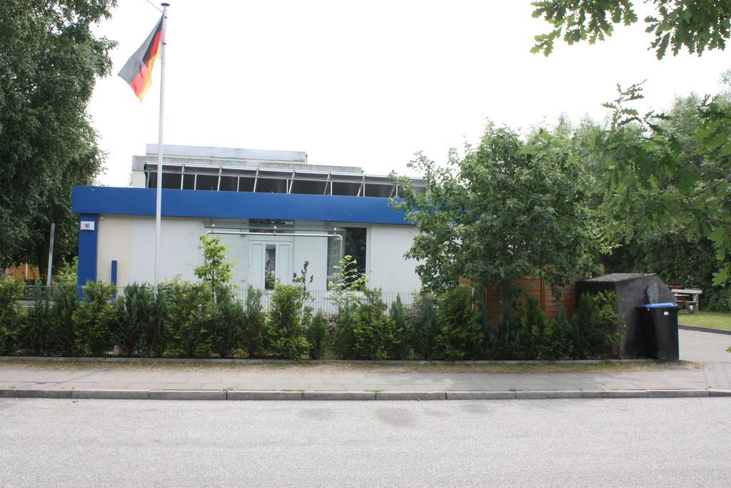 Ahoi-Gaestehaus Hamburg Exterior photo